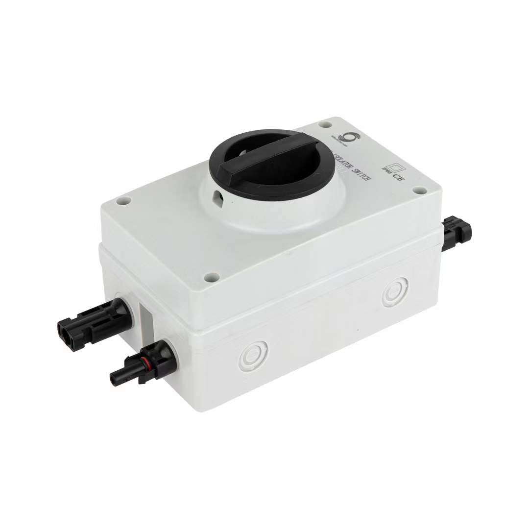 100 32A 1000V 4P DC ISOLATOR WITH BOX